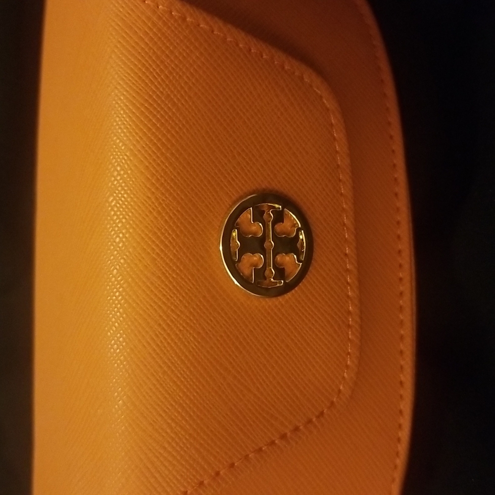 TORY BURCH Eyewear Case!